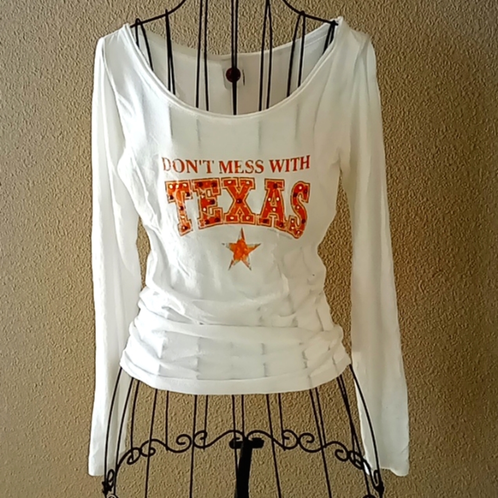 Long sleeve cotton tee, size small
